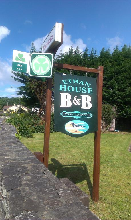 Ethan House B&B รอสคาร์เบอรี ภายนอก รูปภาพ